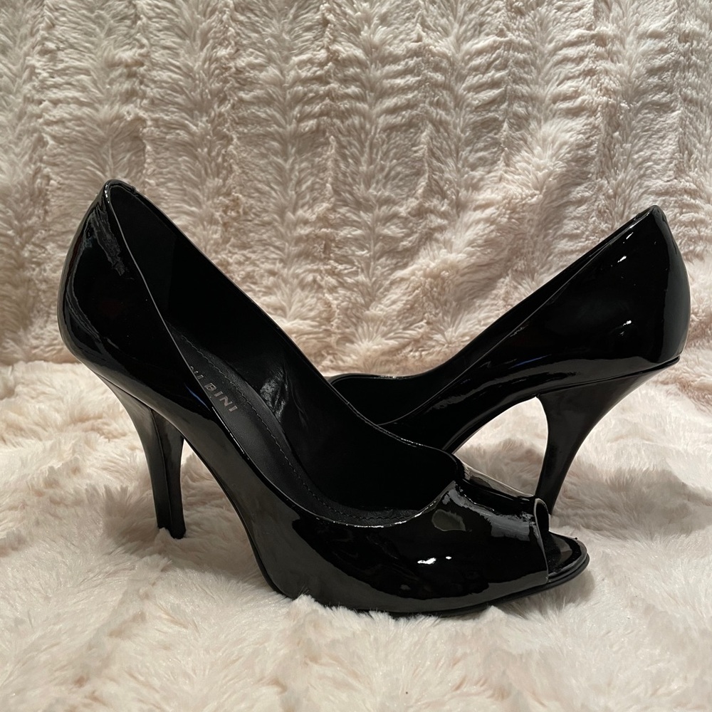 Gianni Bini-Black Peep Toe Heels